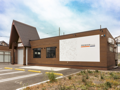 【神奈川県 相模原市中央区】 車のトラブルに駆け付けるロードサービススタッフ